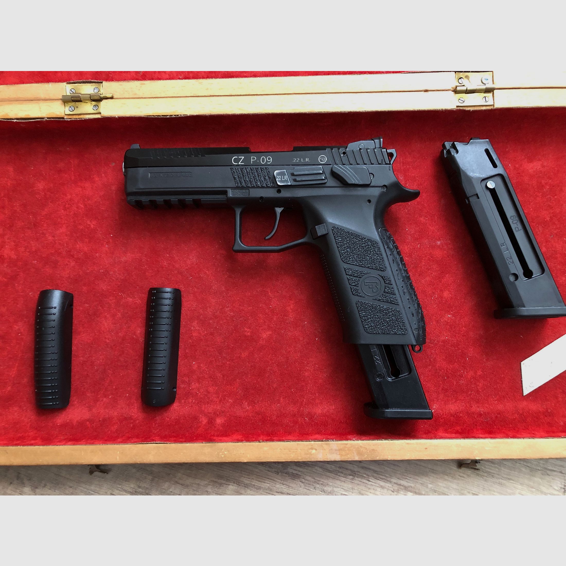 <CZ-P09 Kleinkaliber 22 lfB>