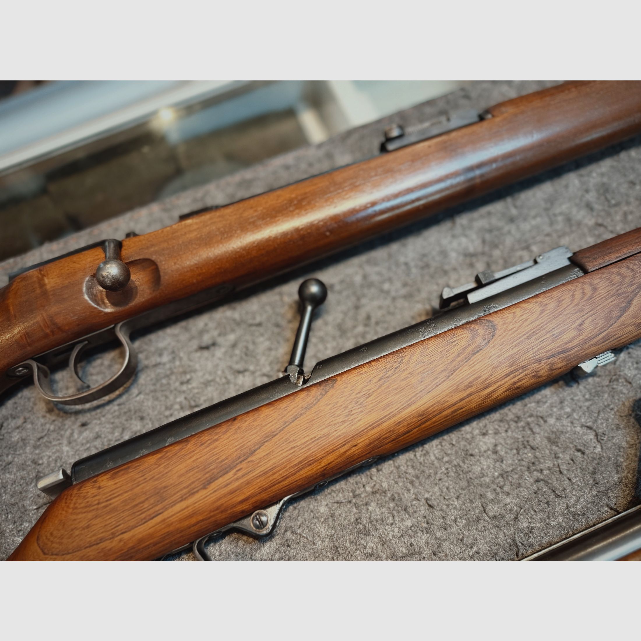 Conjunto de armas históricas – Suhl W625C (.22 l.r.) y 2× Haenel Sportmodell 33 Patente Schmeisser