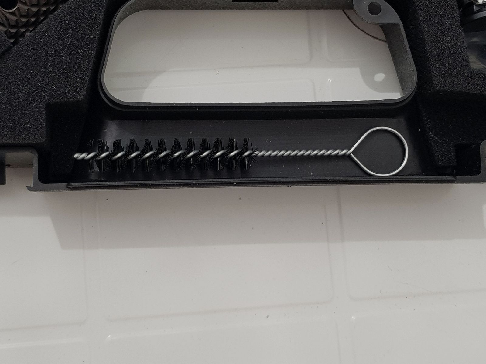 Colt 1911 Chrom, neu, unbeschossen, lange Federführung, Sammlerstück.