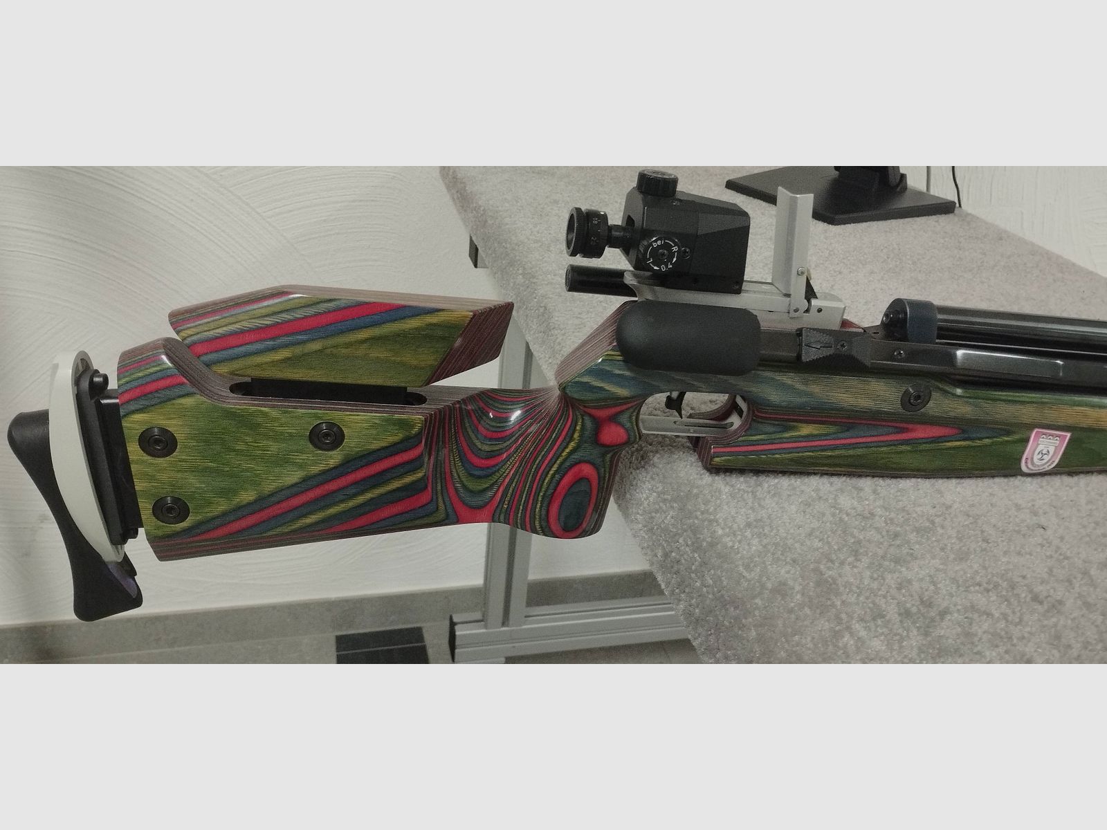 Match Luftgewehr Feinwerkbau 603 Buntschaft Sonderedition rechts 