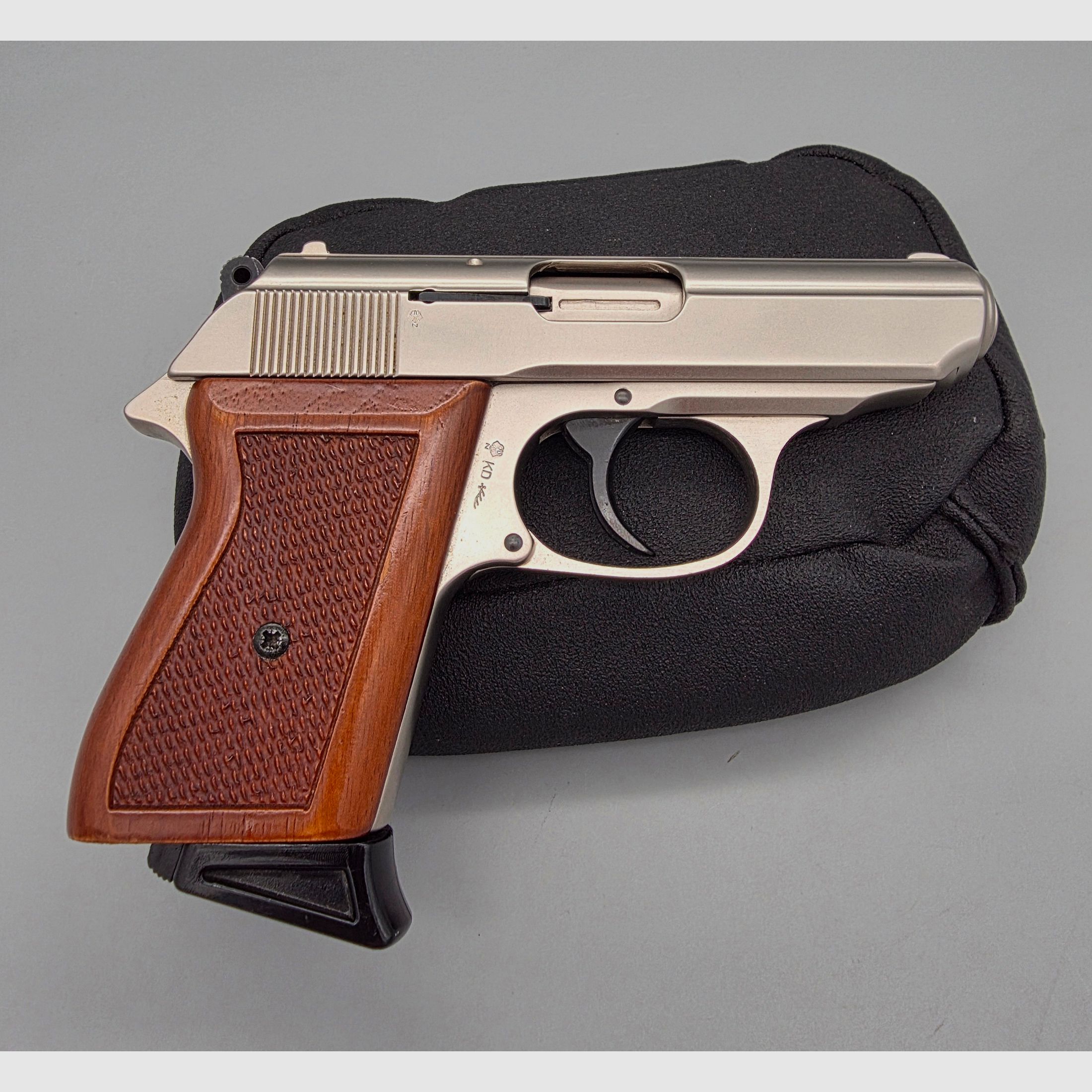 Röhm RG800 PPK Klone PTB 414 Velours Nickel Holzgriff de l'année 1993 Calibre 8mm K Schreckschuss SRS RG 800