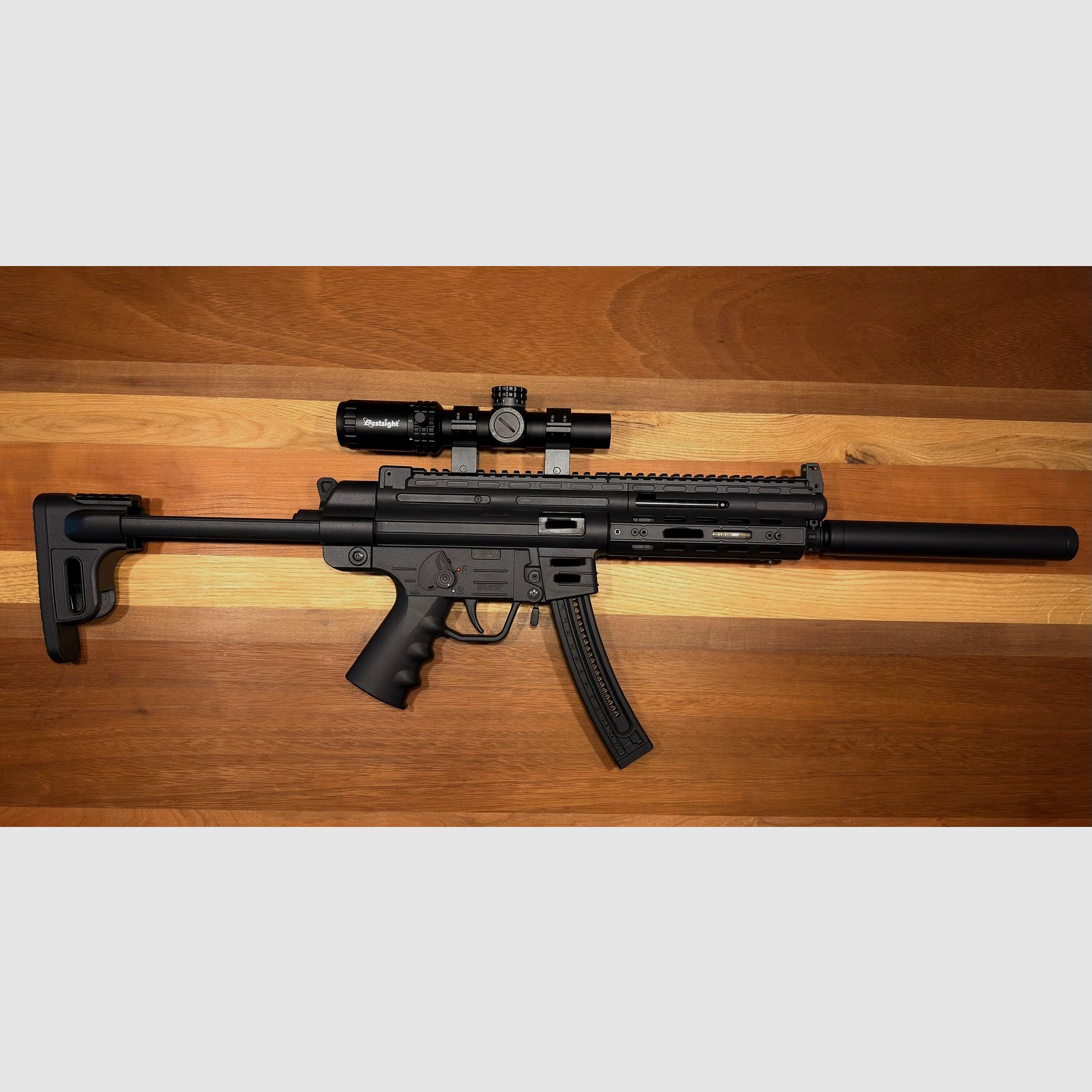 German Sport Guns - GSG-16 (.22 lfB) | État impeccable | env. 100 coups | incl. optique