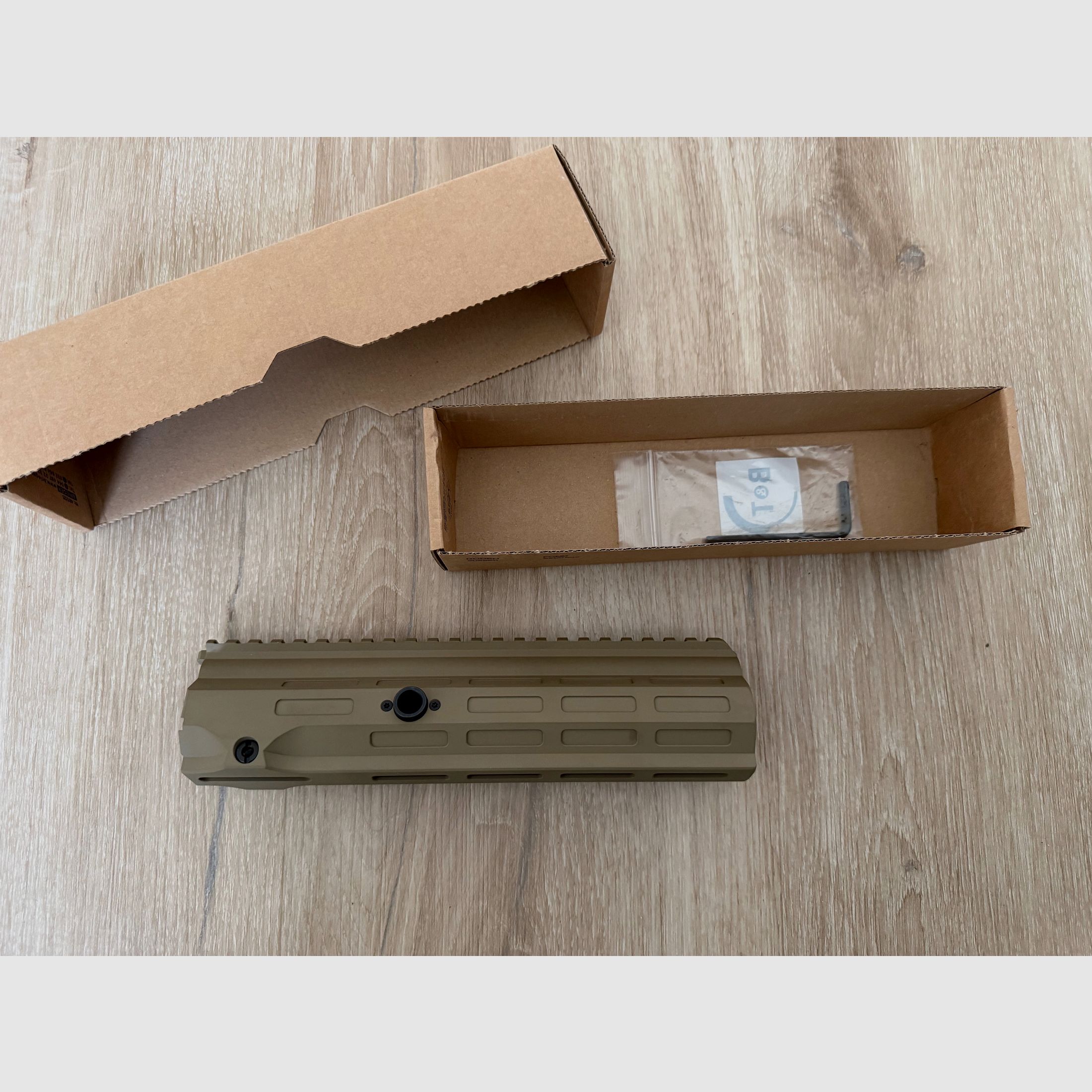 Garde-main sportif B&T pour HK-MR223 11“ NEUF