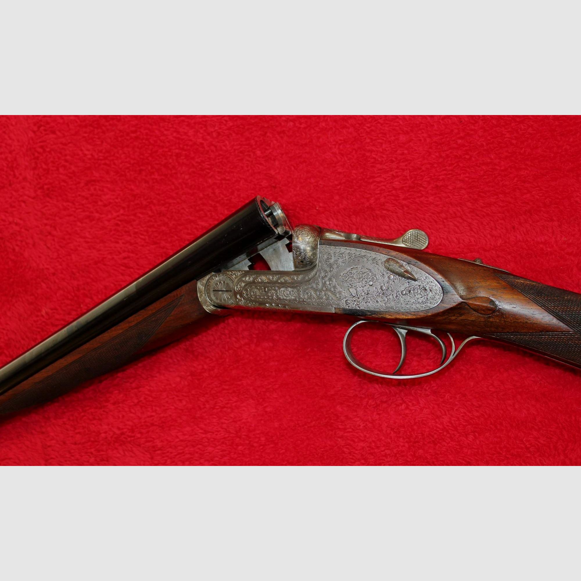 Elegante Seitenschlossflinte der Firma Grulla,  Mod. San Remo