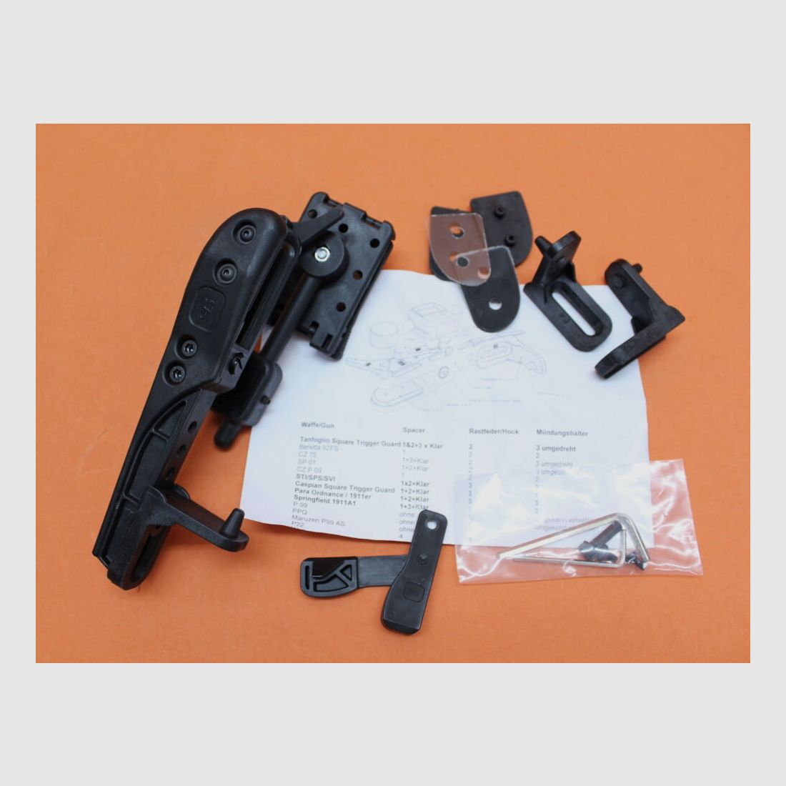 Höppner & Schumann H&S/ Höppner&Schumann Universal Holster Speedsec 6 GFL RH Multilock (11000800ML) Polimero nero