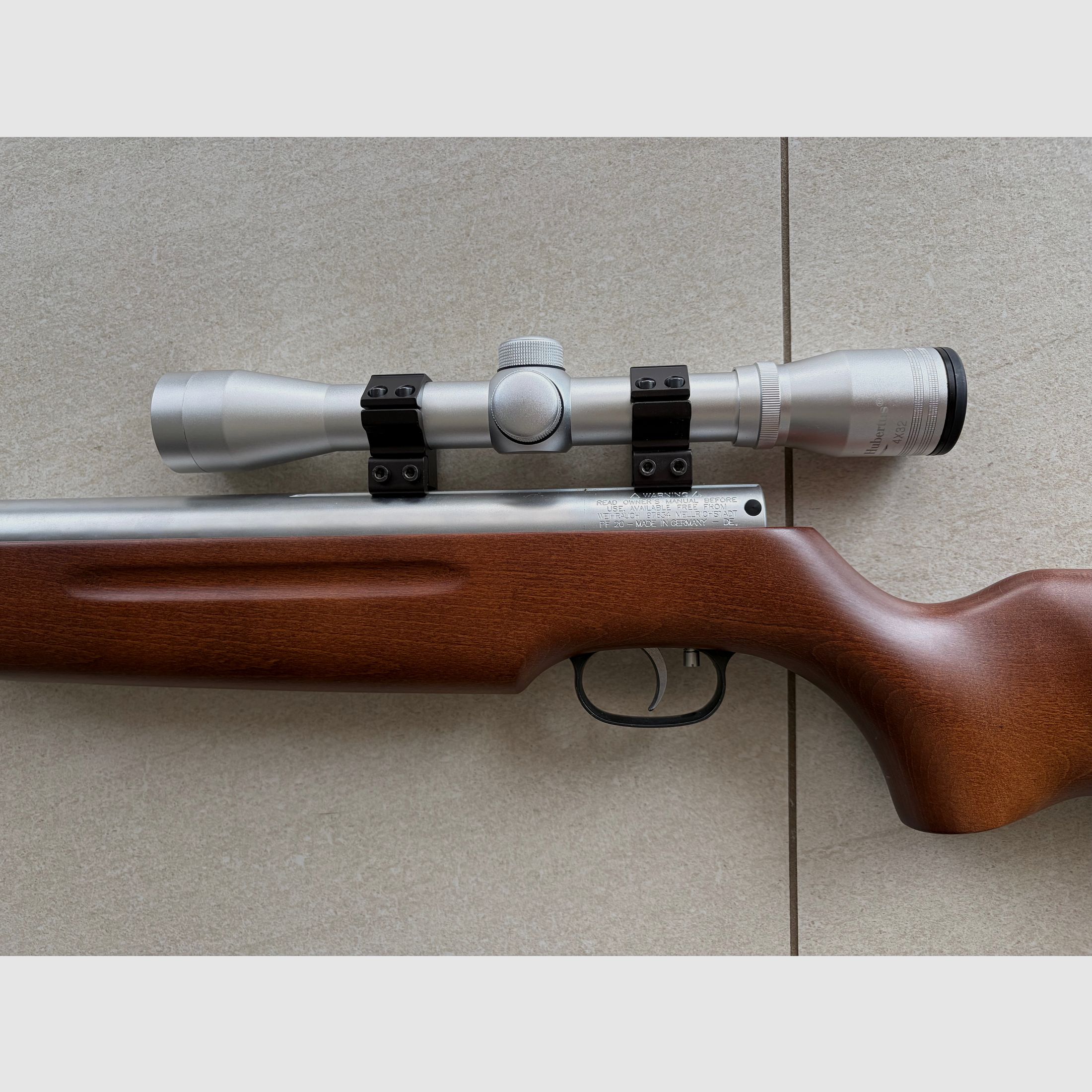 Weihrauch HW35 K Cal. 4,5 mm (.177) con scope y Weihrauch suppressor – Like new