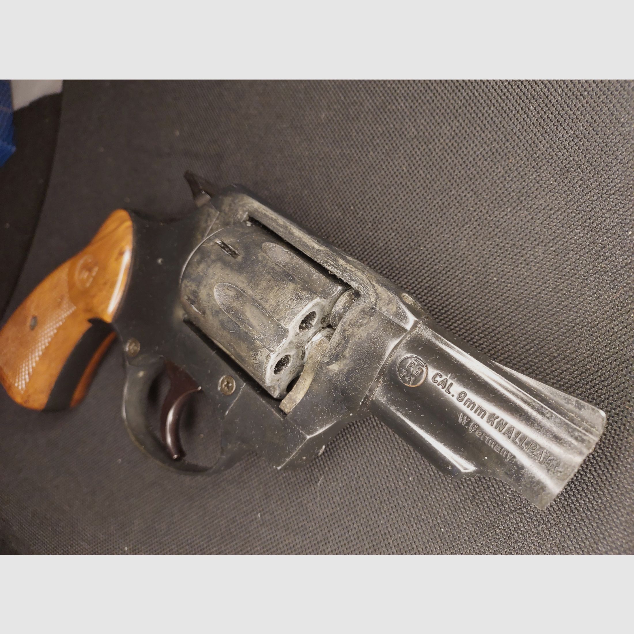 Röhm RG79 Schreckschuss Revolver brüniert (PTB 341) Rg 79 OVP