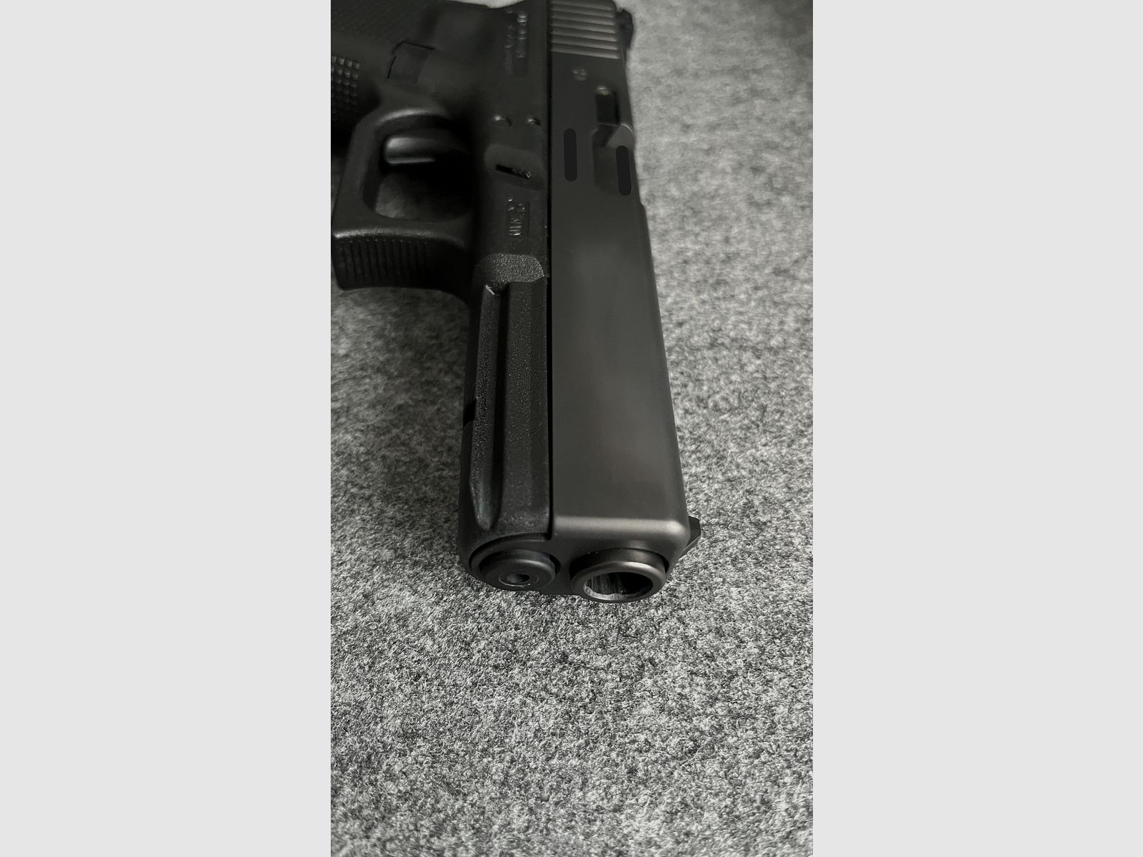 Glock 22 Gen4 im Kaliber .40 S&W - Neuwertig aus erster Hand