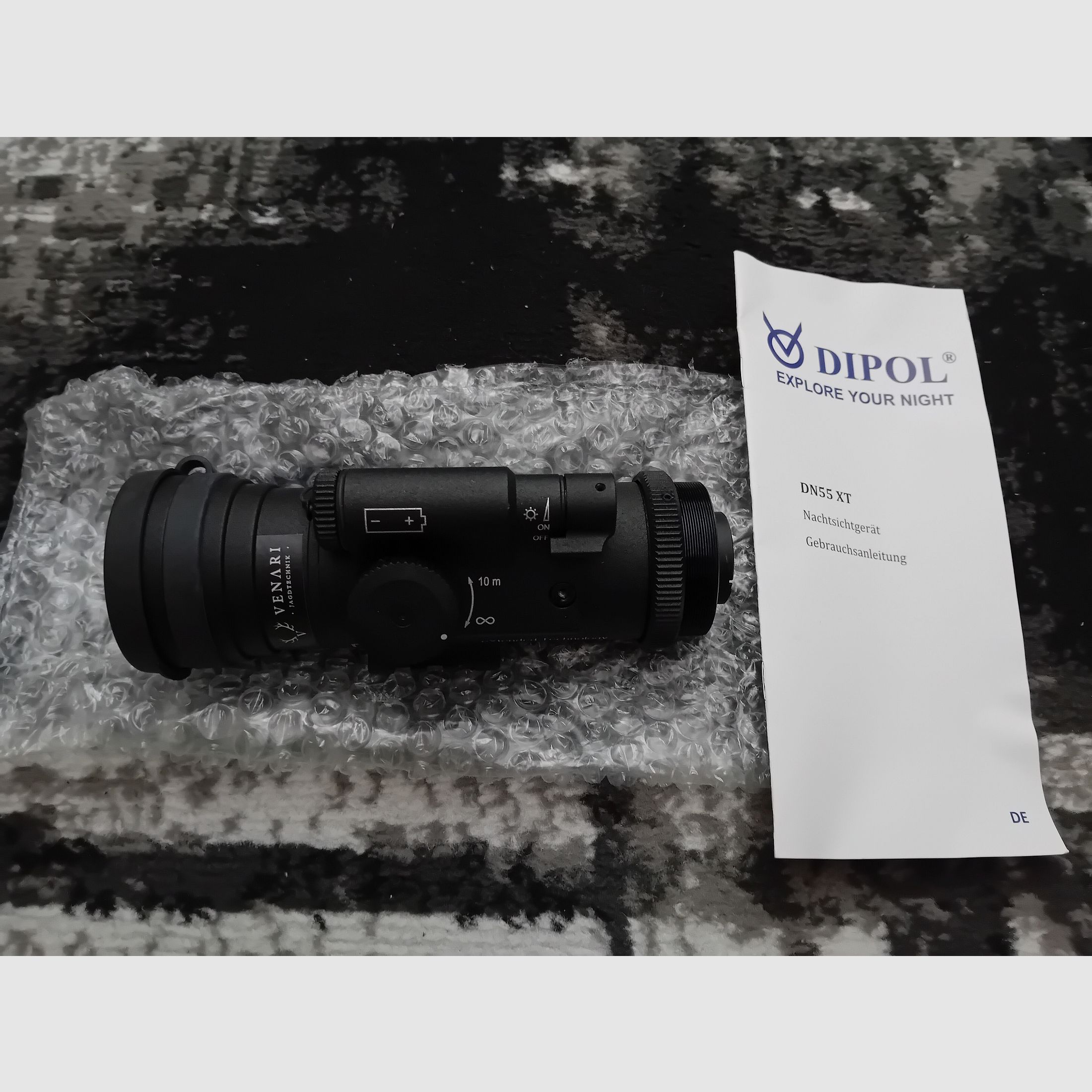 Dipol DN55 XT Night Vision Attachment with Accessories NEW