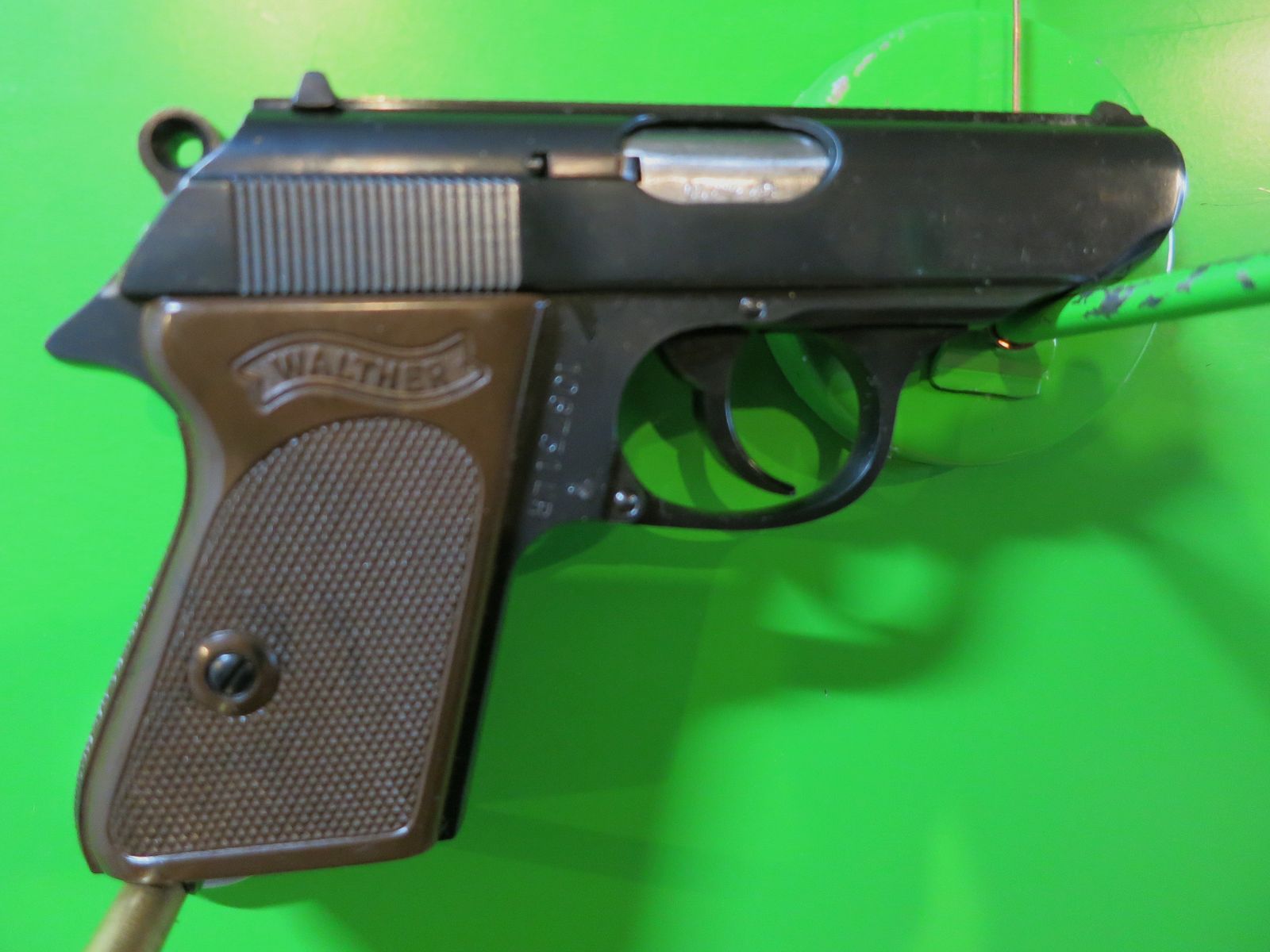 Halbautomatische Pistole, Walther PPK, Kal.  .22lr Übungspistole       #43-