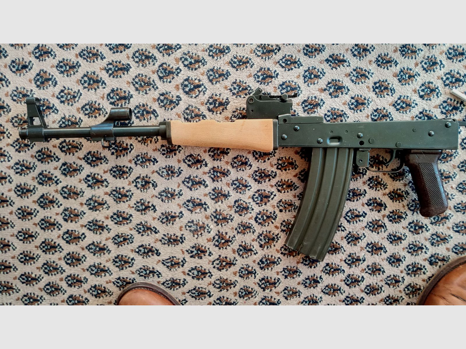 Original AK47 (pas AKM !) garde-main inférieur en bois de hêtre / Ajusté pour GSG Cybergun Co2 AK47 (China-Yunker)