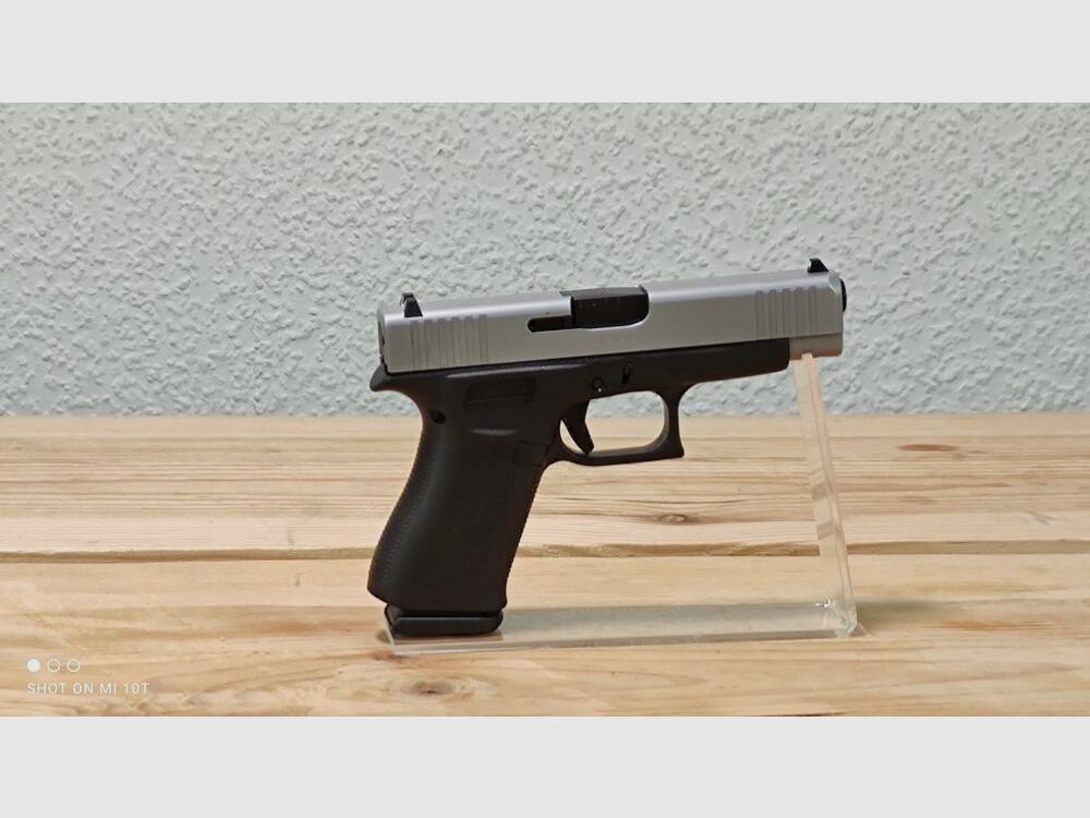 GLOCK 48