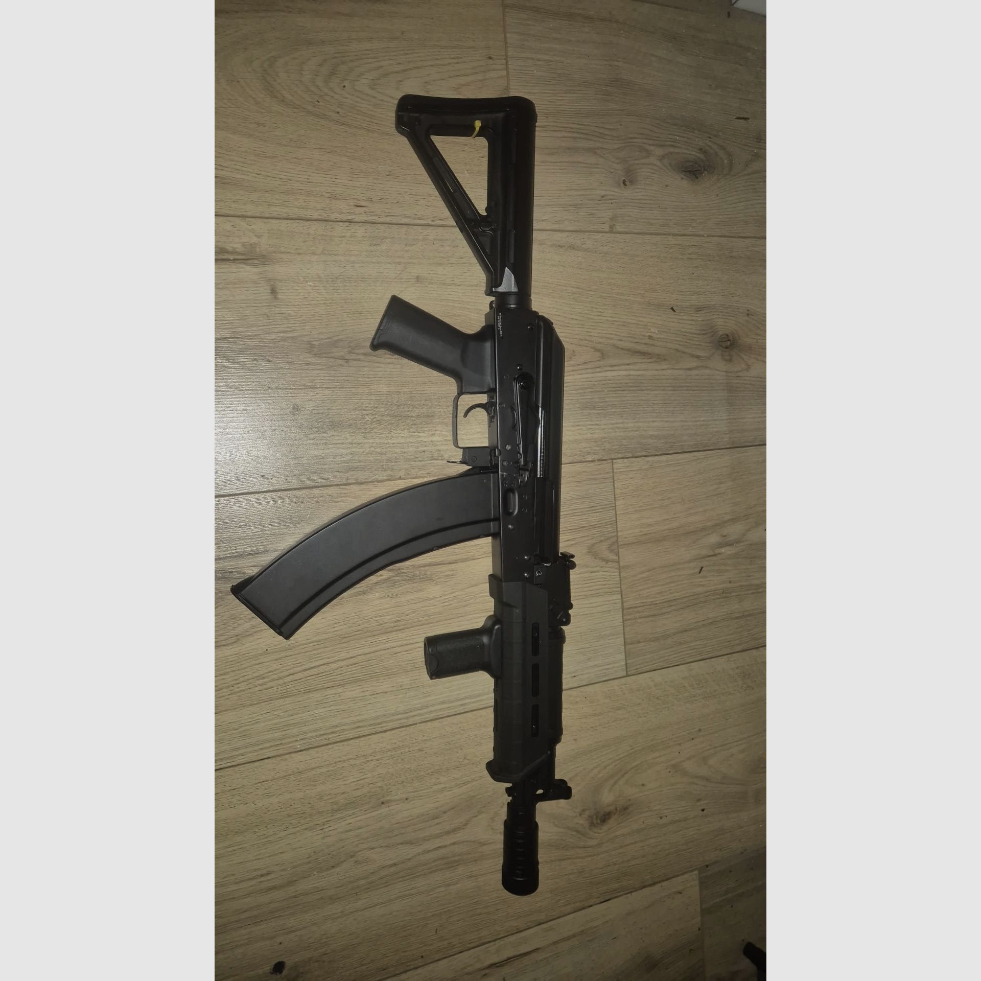 AK-105