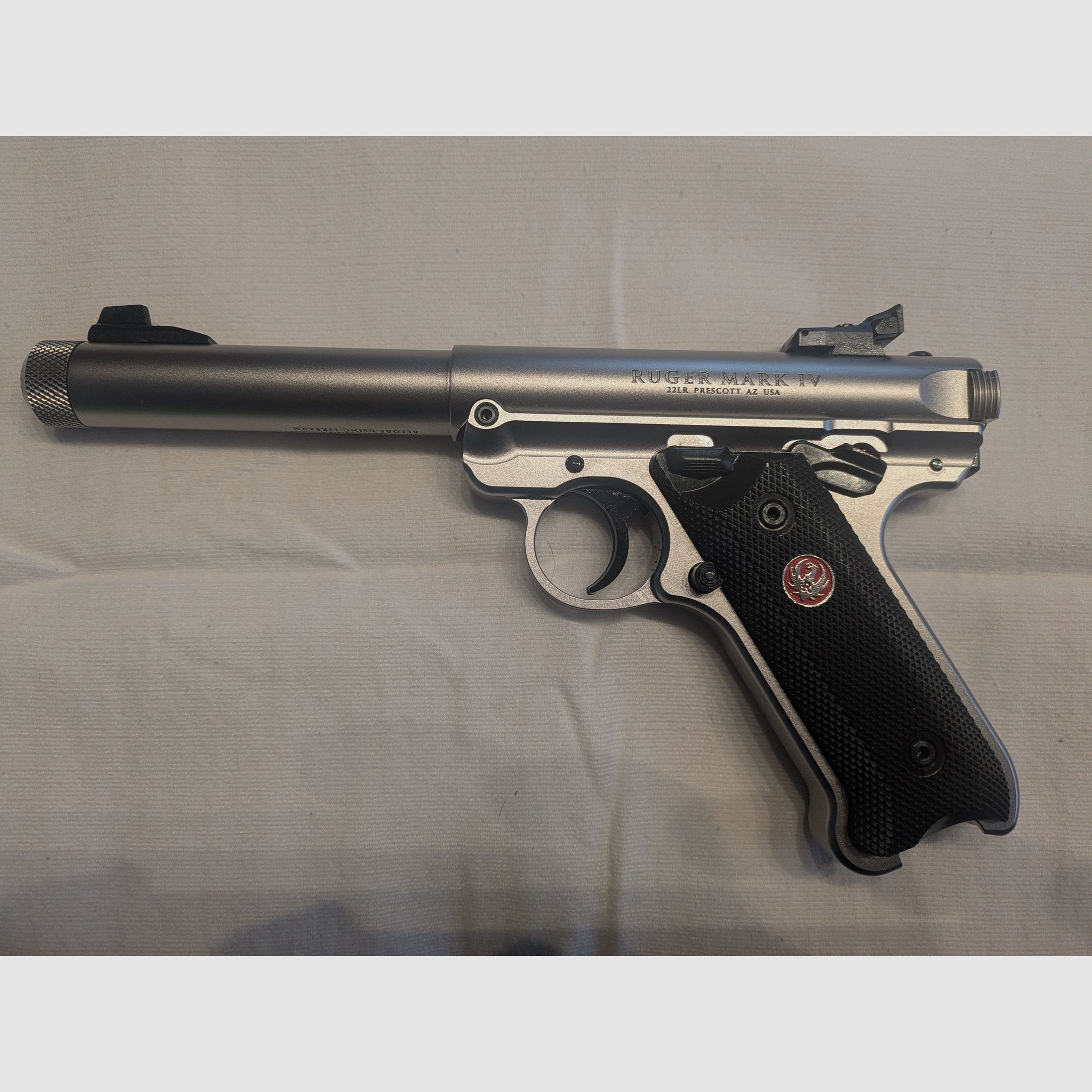 Ruger Mark IV Target - Plata - 5,5 pulgadas - .22lr