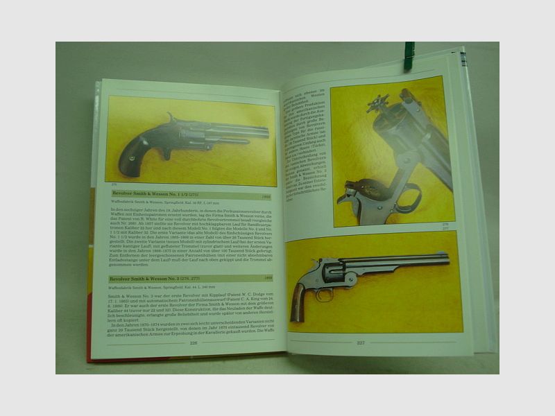 Buch Illustriertes Lexikon - d. Handfeuerwaffen