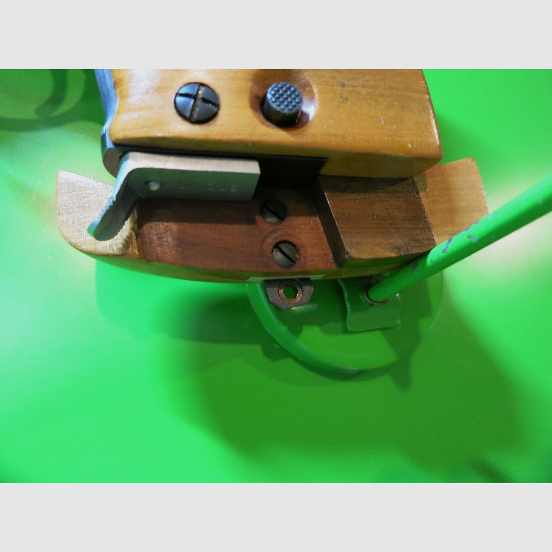 UNIQUE model "DES 69", top broń sportowa, 22lr, regulowany uchwyt sportowy #71-