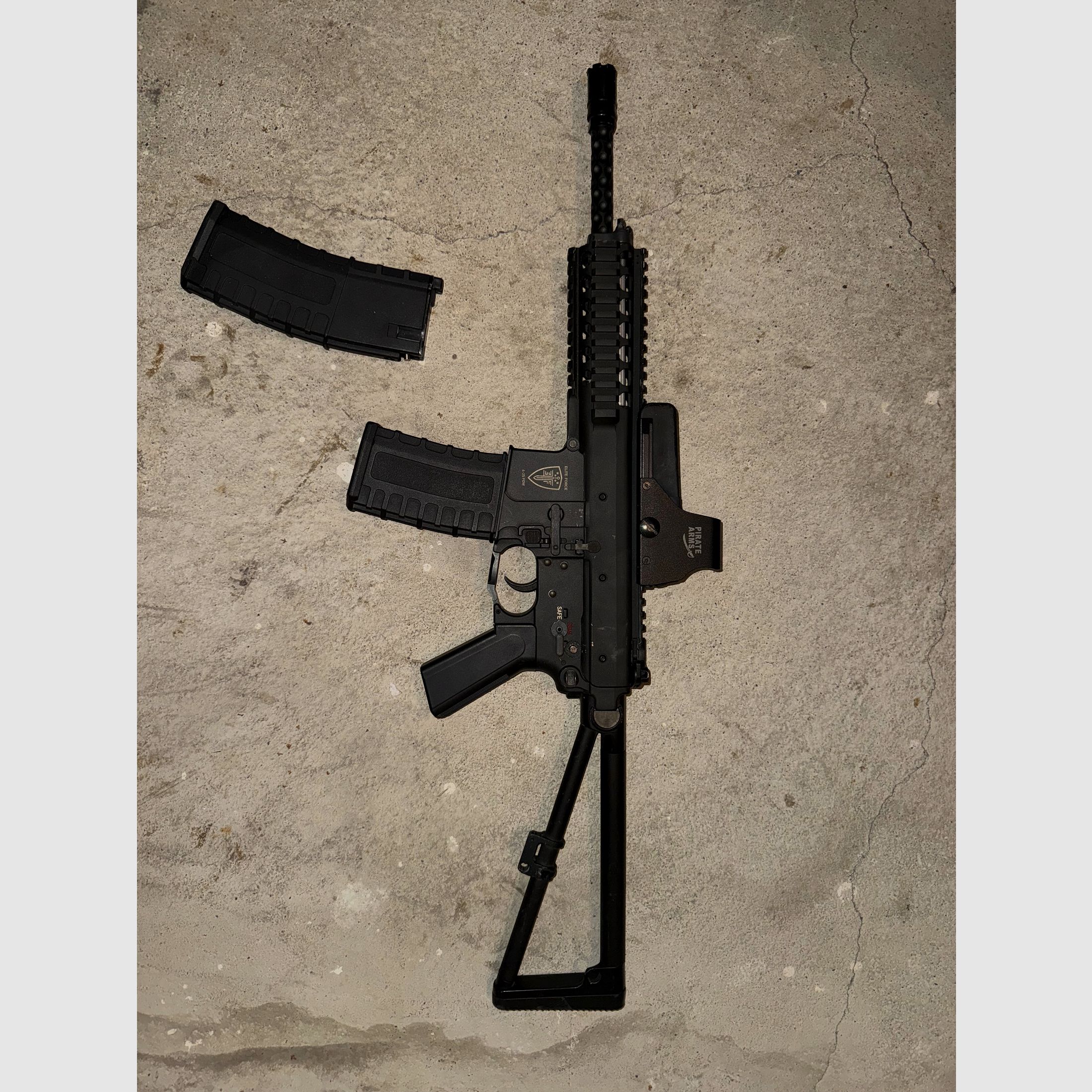 Elite Force 6-35 PDW Airsoft