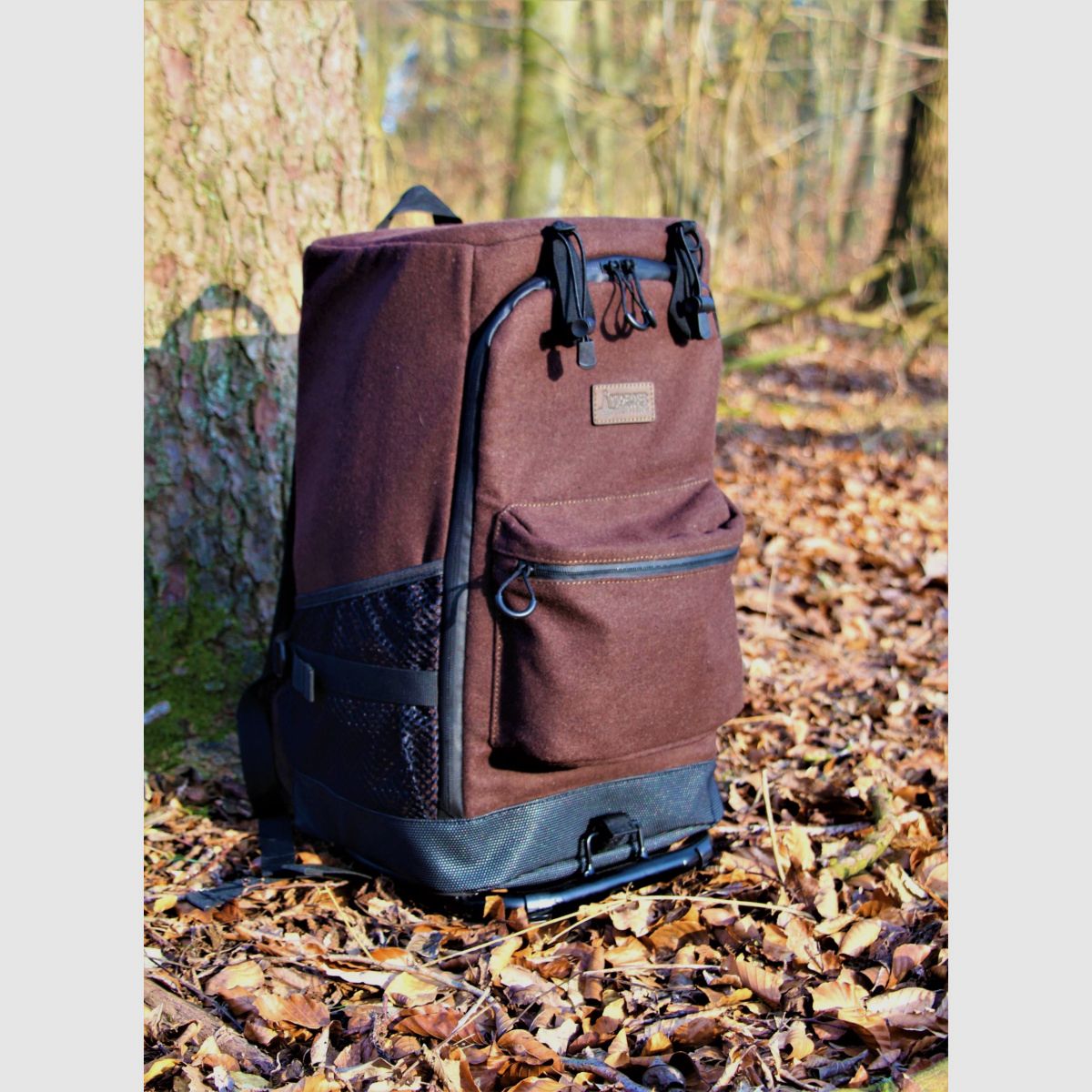 MJOELNER HUNTING Rucksackstuhl Björn Braun mit Metallrahmen