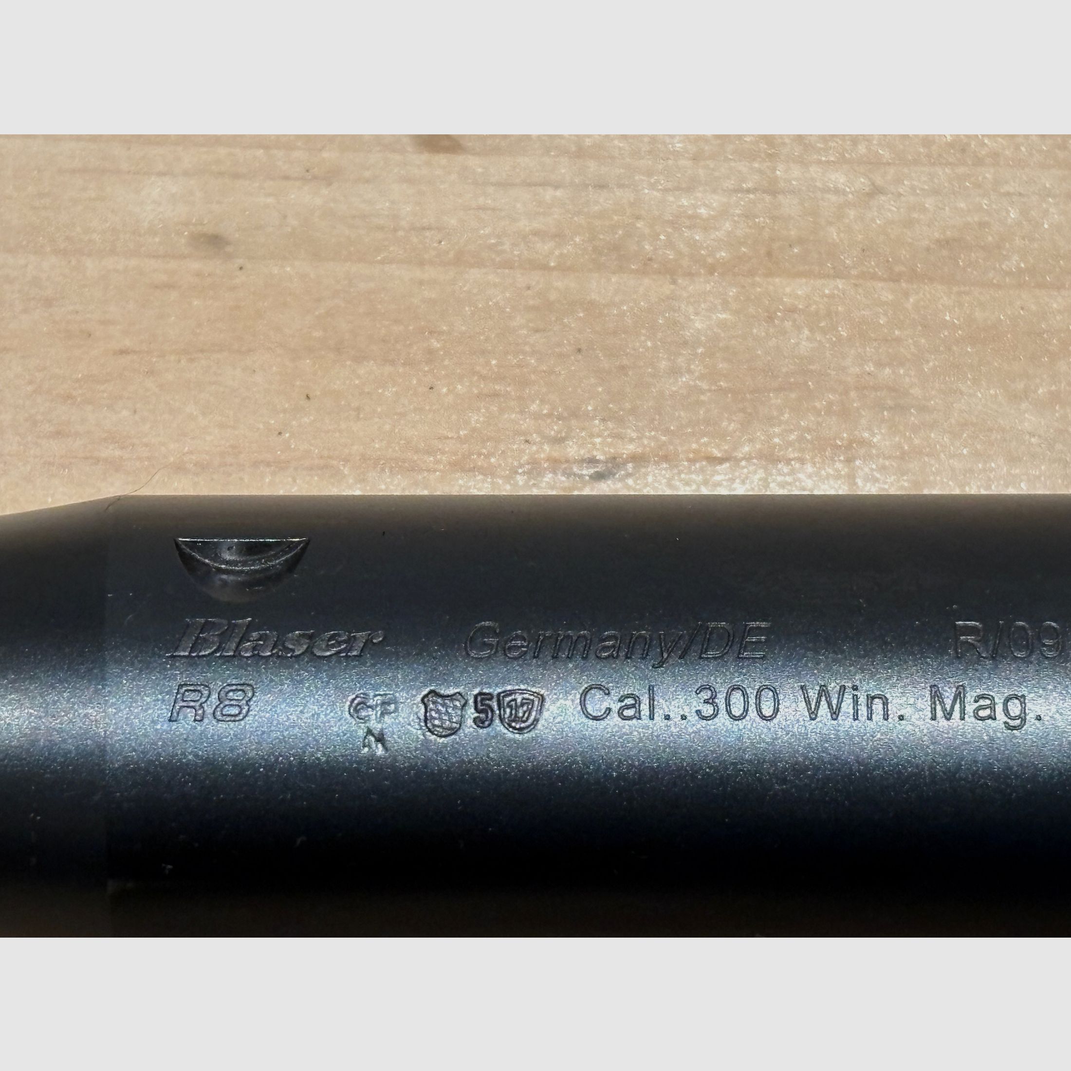 Blaser R8 7mm Blaser Mag Professional Success + Wechsellauf 300 WinMag. Jagdmatch mit Gewinde