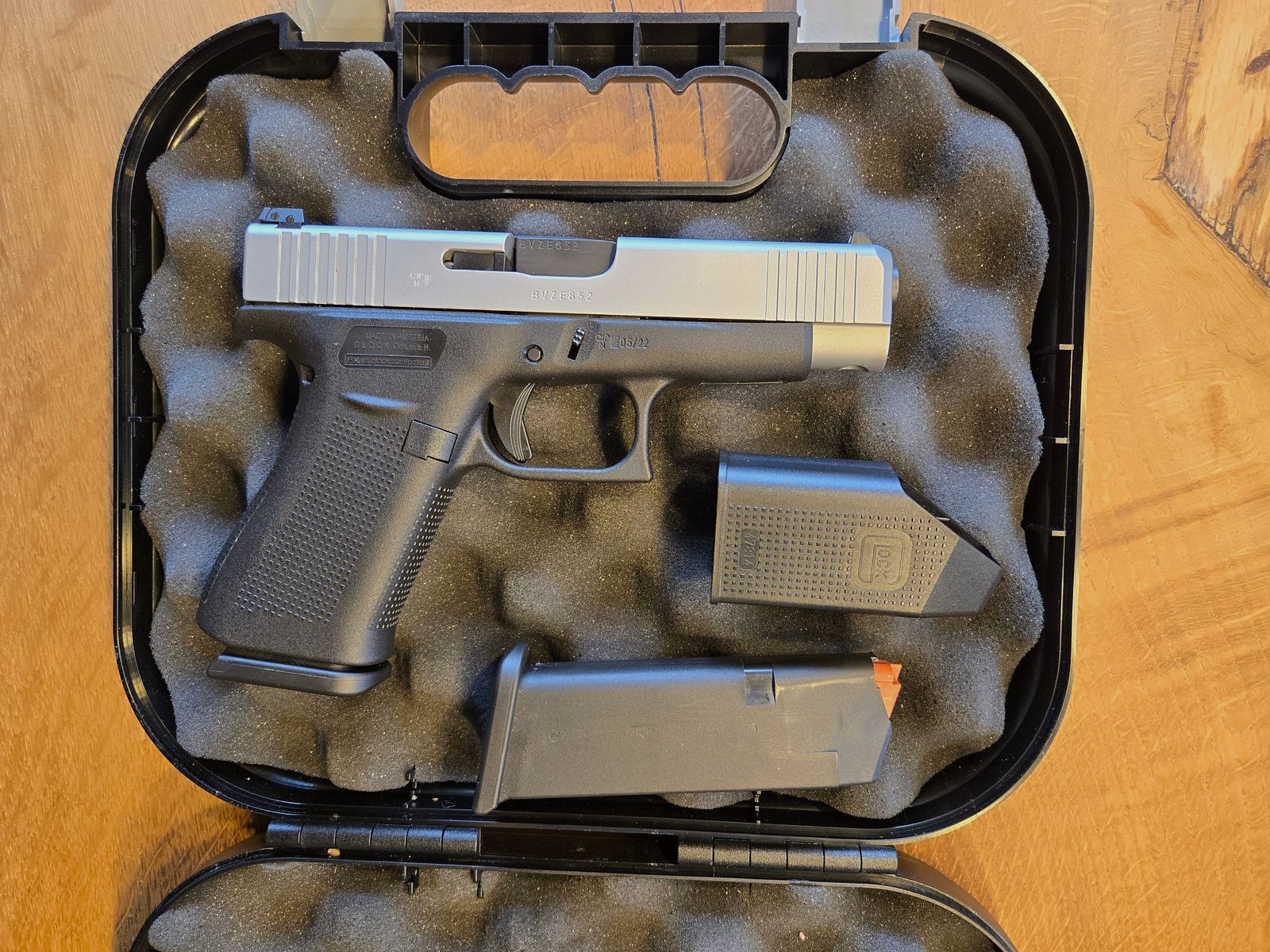 Glock 48 Silver Slide