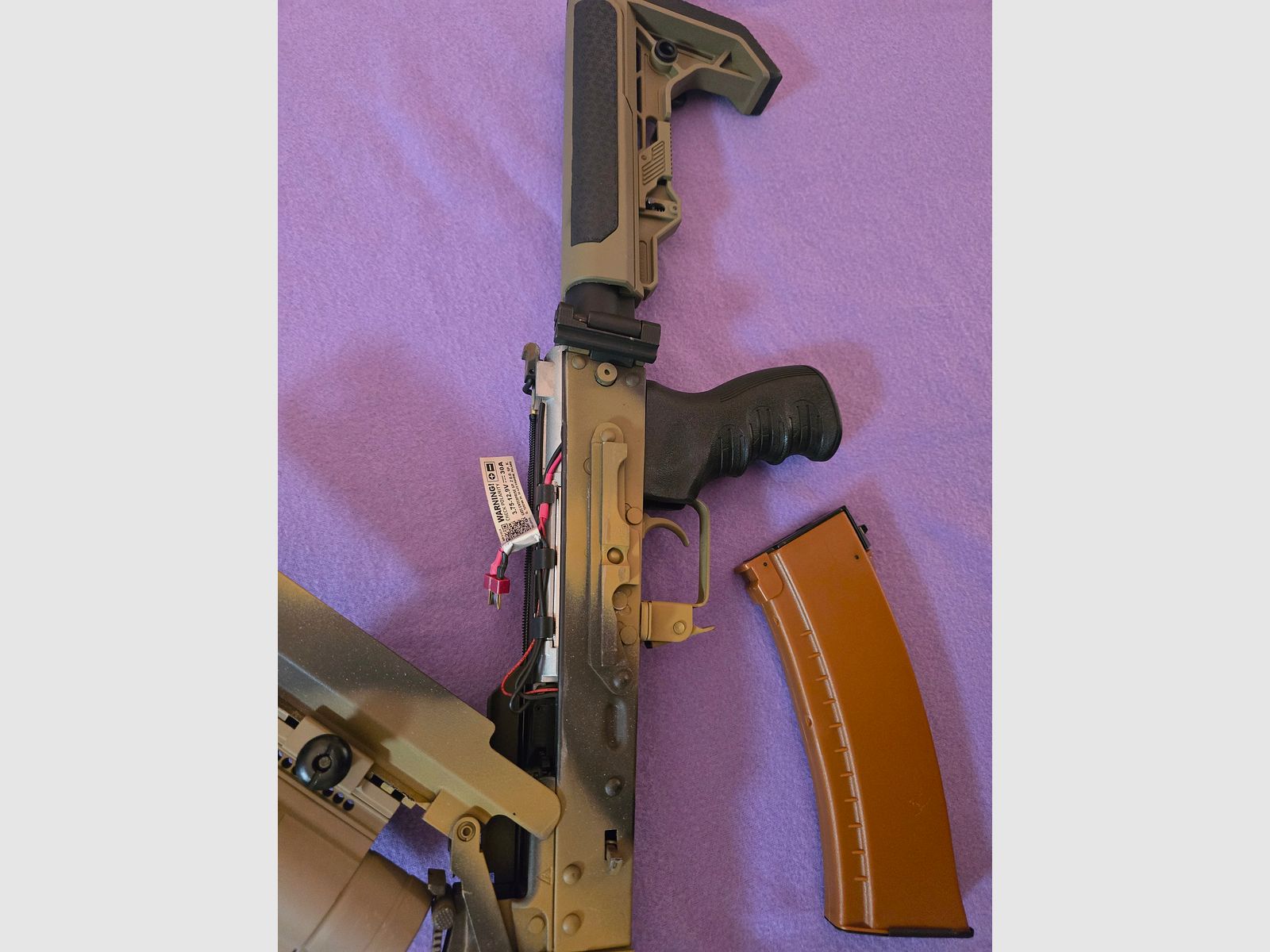 LCT AKM