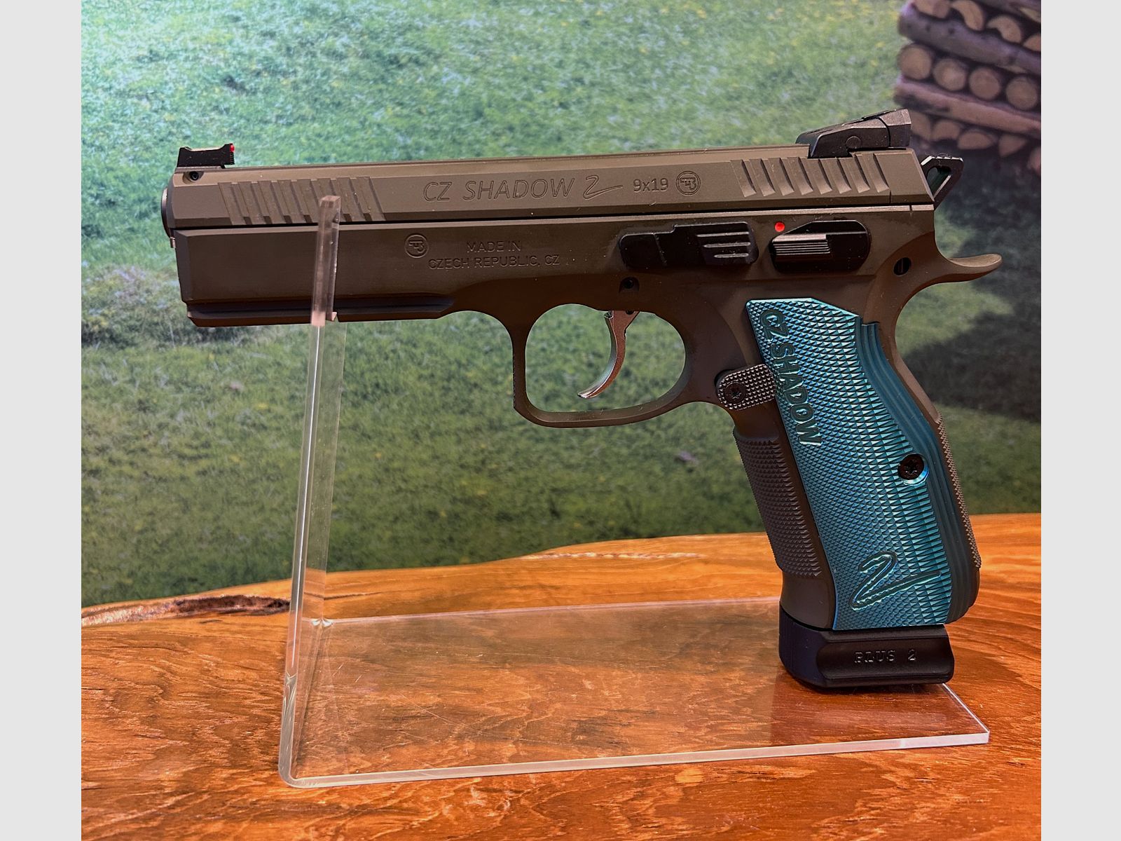 CZ Shadow 2 / SPEZIAL FARBEN / MEGA DEAL