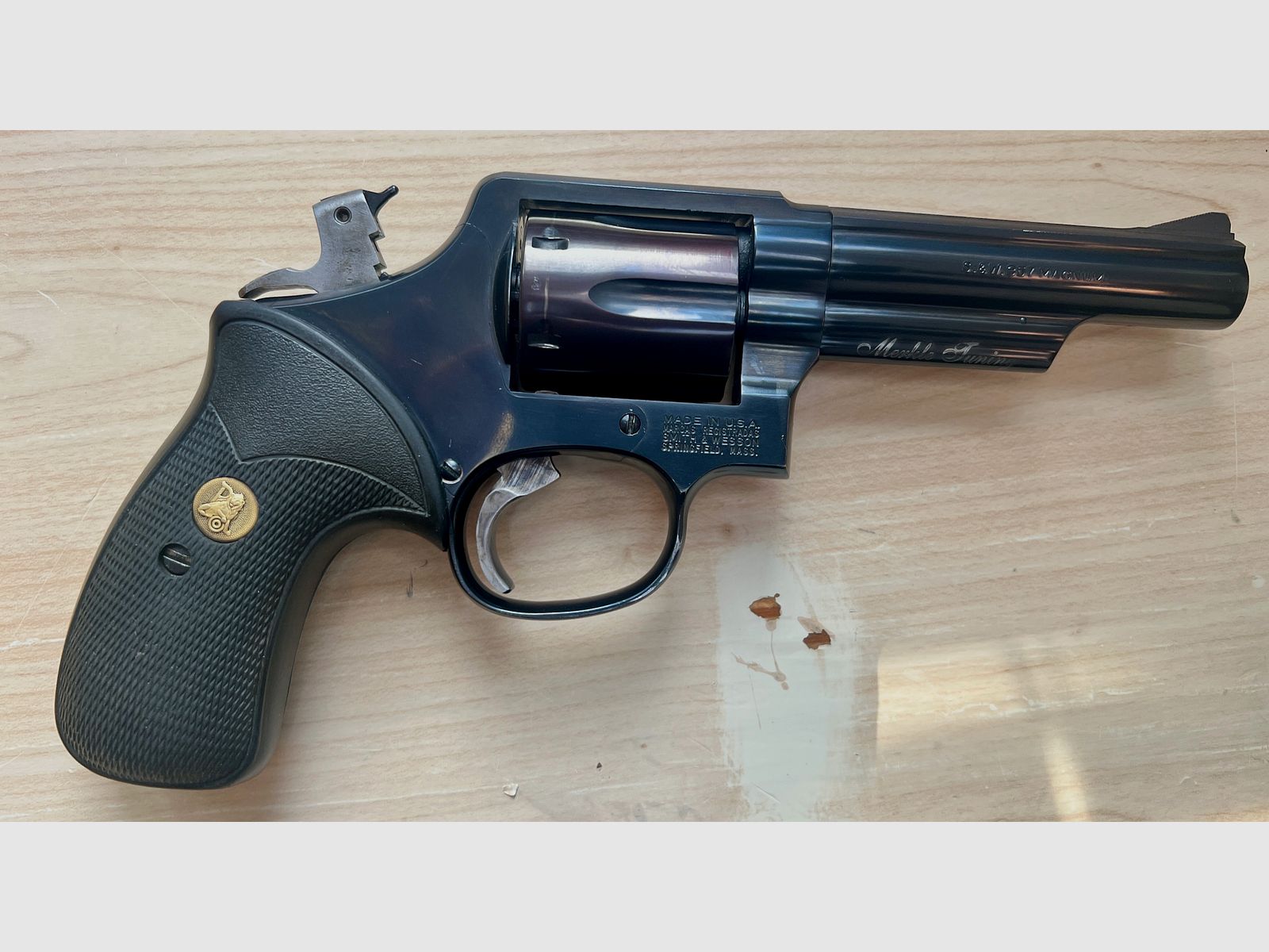 Smith & Wesson Mod. 19‑P – 4" Lauf – starre Visierung – Merkle Tuning – Originalbox & Papiere – Sammlerstück (kein schwerfälliger S&W 686, Colt, Taurus, Ruger)