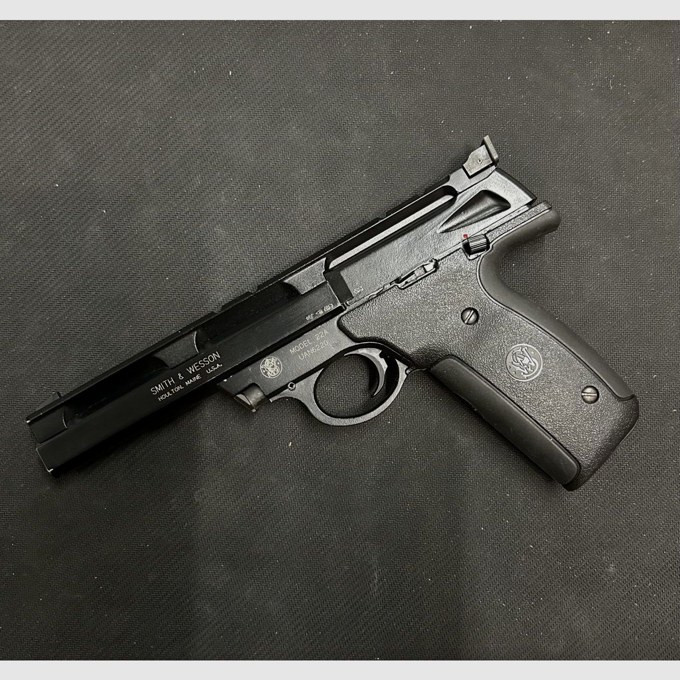 SMITH WESSON – 22A – 22 LR, imagen 1 de 3