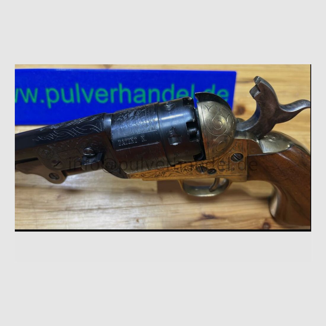 Modell Navy .44(BlackPowder) Hersteller Italy