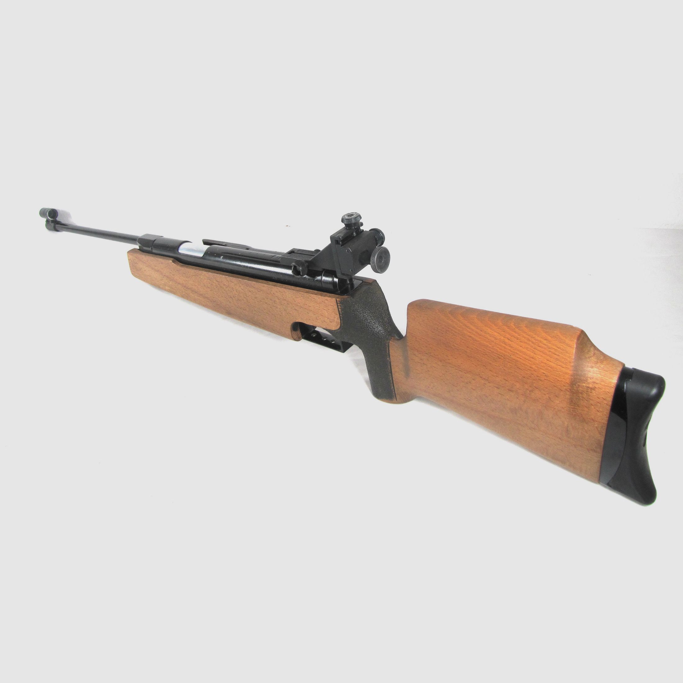 Match air rifle Feinwerkbau 300S in the junior-senior version