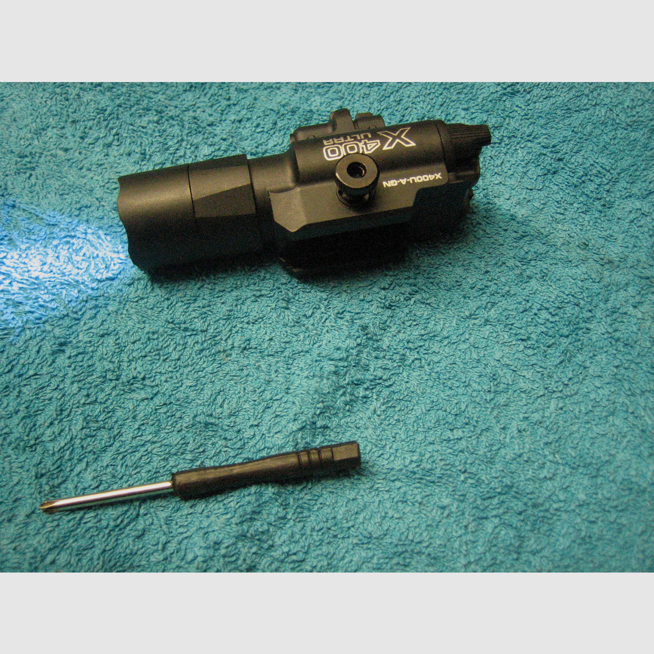 Laser and flashlight in one for 22mm rail New