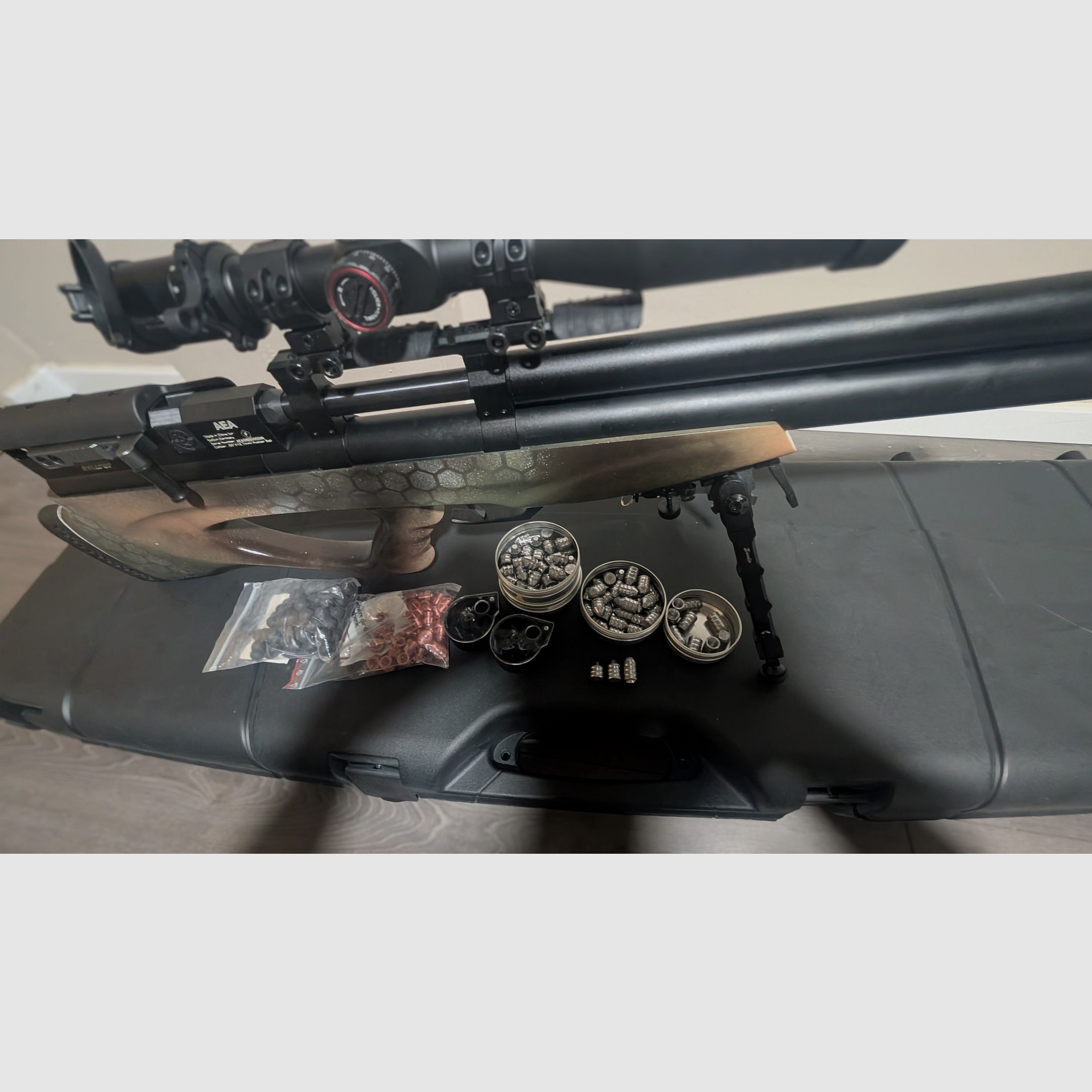 AEA Challenger Bullpup Cal 50 PCP met accessoires
