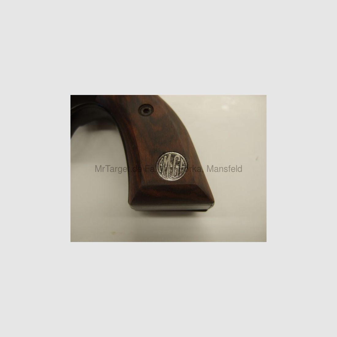 EM-GE Sports Equipment GmbH 323, 6-shot, like new, 3"-run, from collection