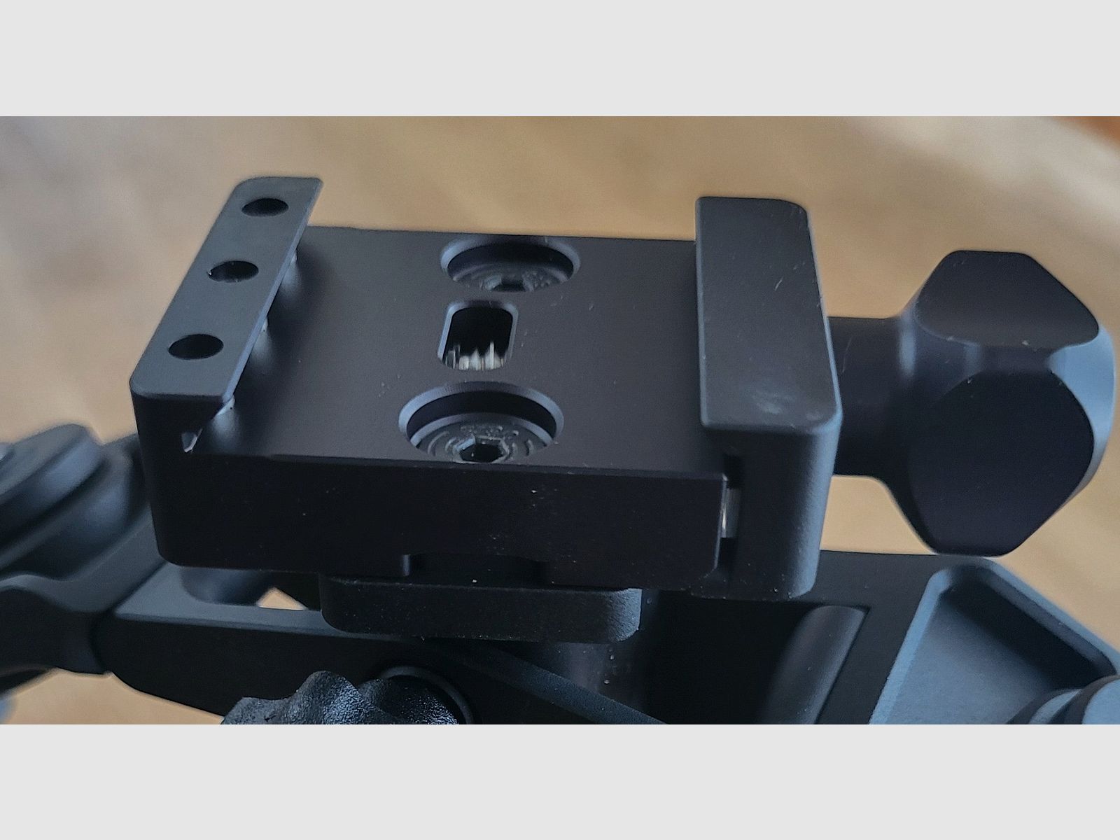 Bears Bipods Standart ohne Erddorn, Upgrade mit Schnellverstellung