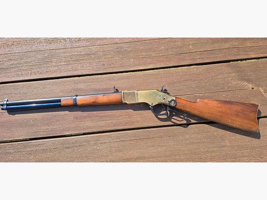 Uberti 1866 Yellow Boy Carbine .38 Sp. (anno 1972) – OTTICAMENTE TOP / SOLO PEZZI DI RICAMBIO! (Difettoso)