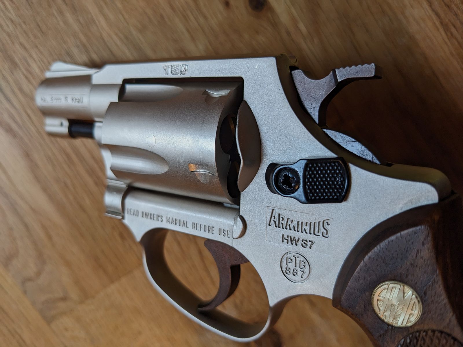 HW 37 Nickel Weihrauch Signalrevolver 