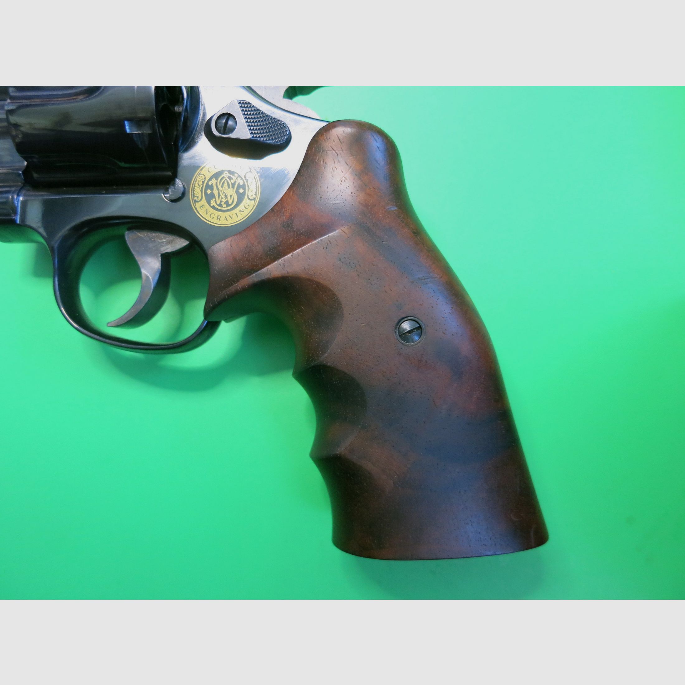 Revolver SMITH & WESSON Modell 586-4, American Traditions Target Champion 6", Kal. 38/357 Mag, Royal Blue   #17