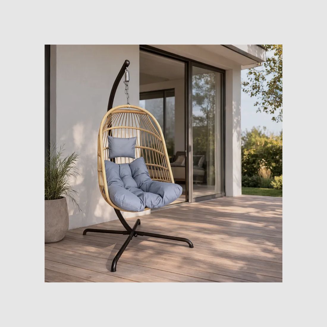 Hängesessel 4 Füße aus Stahl mit Polyesterkissen - Faltendes Design und Entspannung, Bild 1 von 17