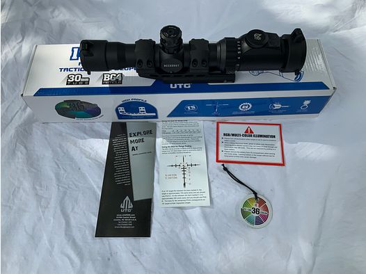 UTG ACCUSHOT 1-8 x 28