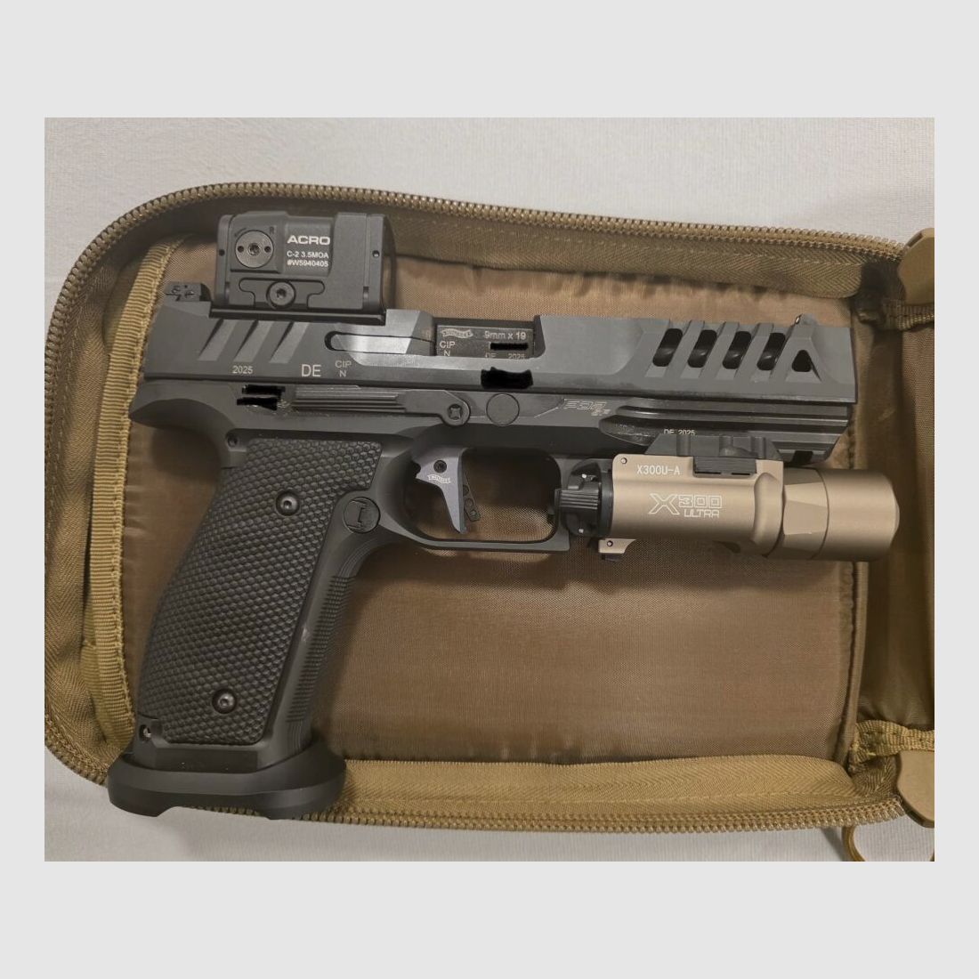 Tactical Light S-X3OOUltra DESACTIVADO!!! Disponible libremente!!!