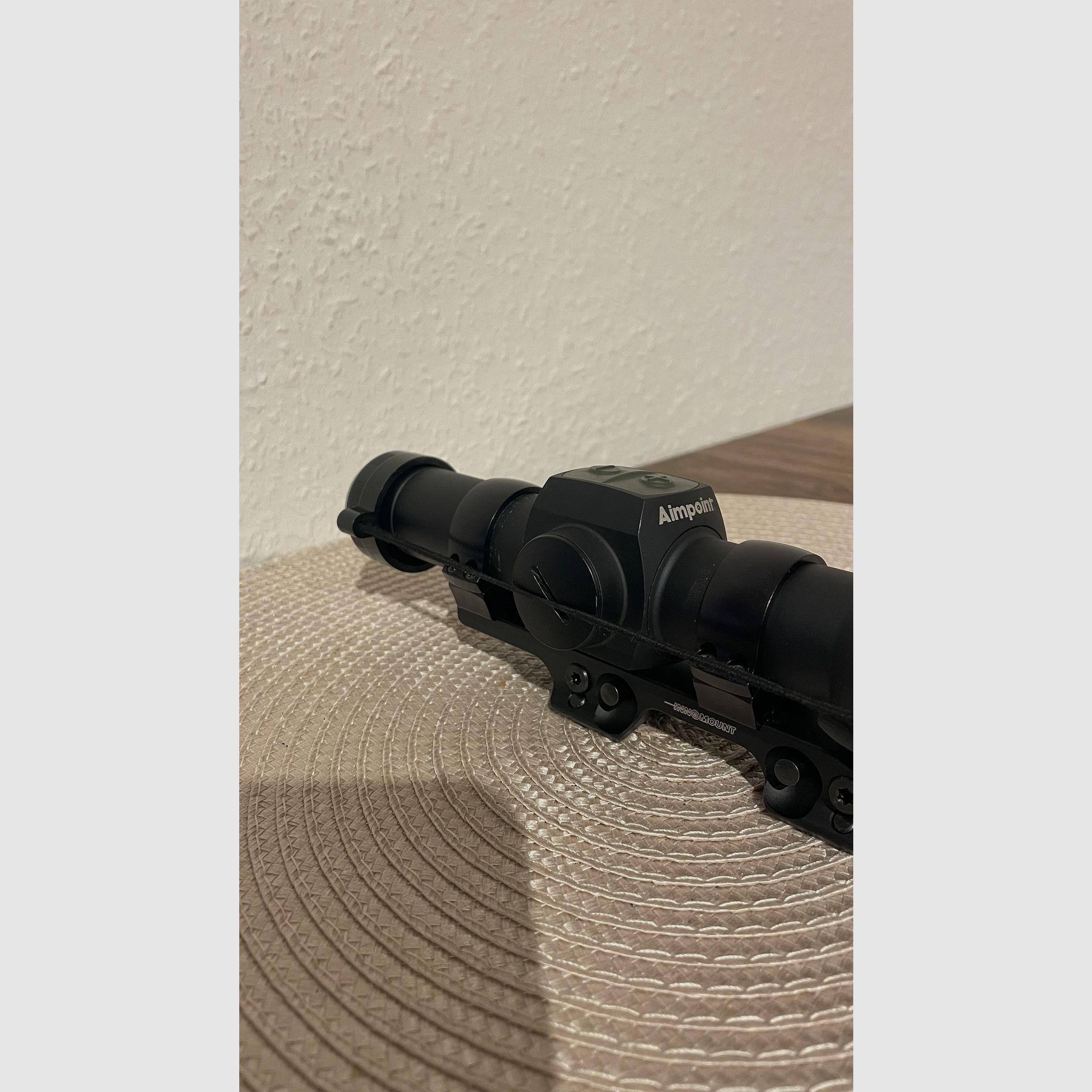 Aimpoint H30L 2MOA mit Montage für Blaser