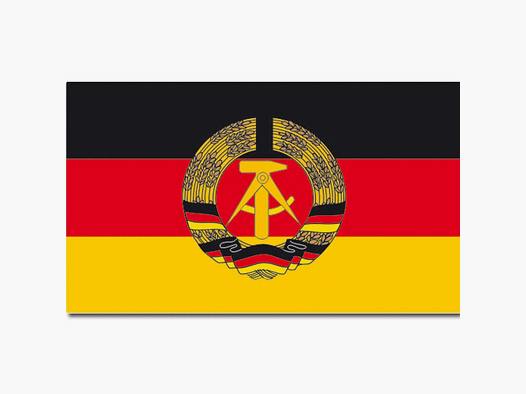 Diverse Flagge DDR
