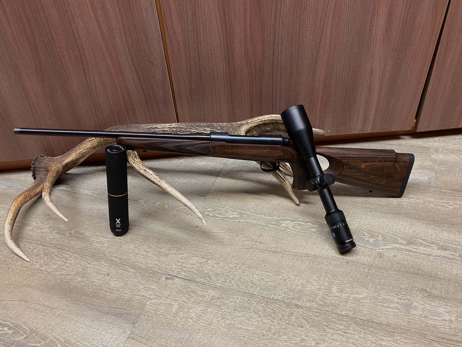 Mauser M18 Max Pure, con Zeiss Conquest V4 3-12x56