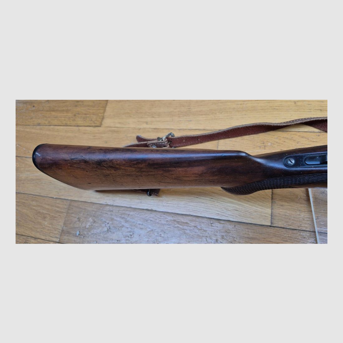 Bella carabina Steyr Mannlicher Schönauer — Modello « GK » — Cal. 7×64 — Arma collaudata nel 1964 — Grilletto tedesco — Bellissimo legno — Eccellente meccanica — Bel canna — Base di montaggio in acciaio — Ottime condizioni generali — BE+/TBE, immagine 22 di 43
