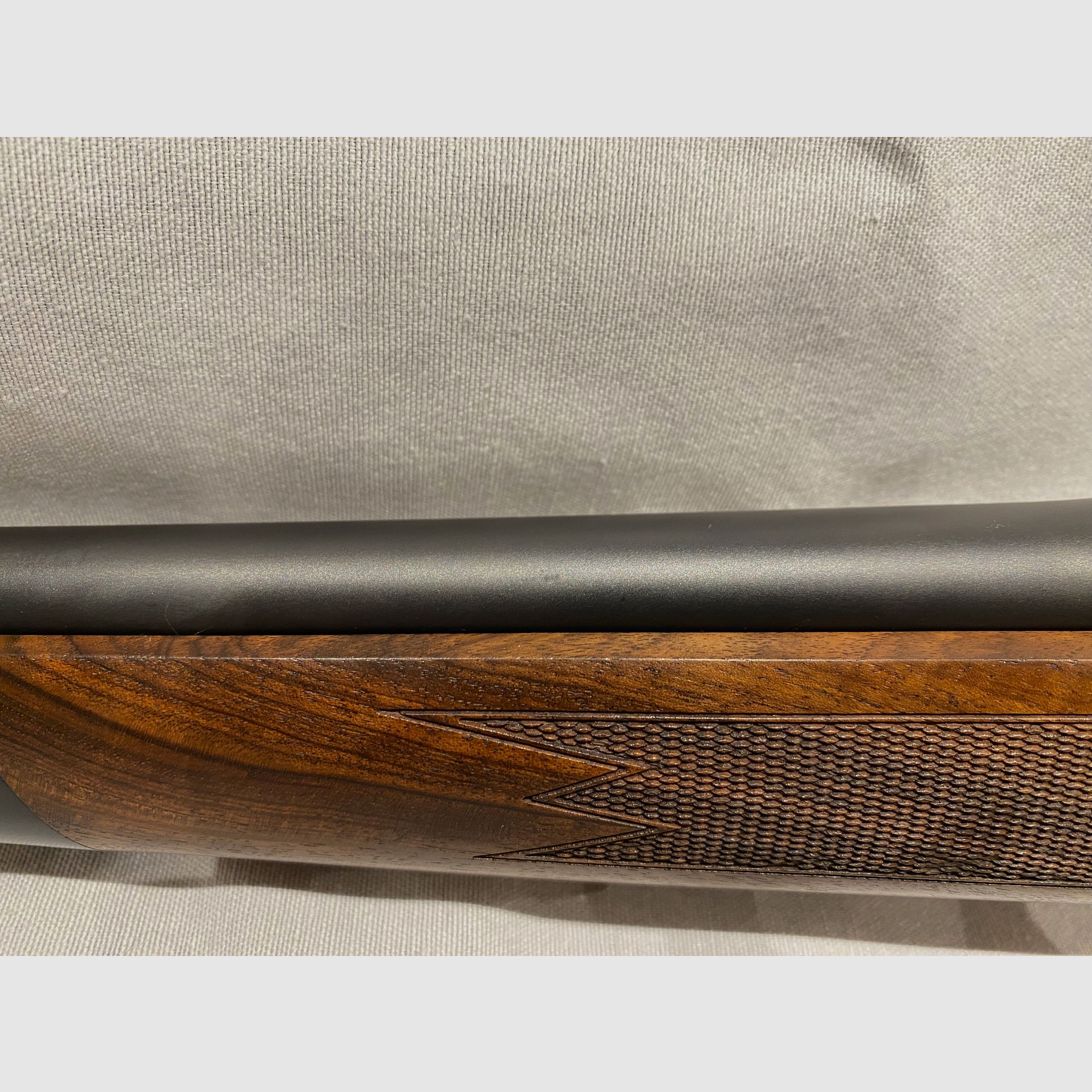 Blaser R8 Standard Holz mit Blaser Sattelmontage für Swarovski (Innenschiene)