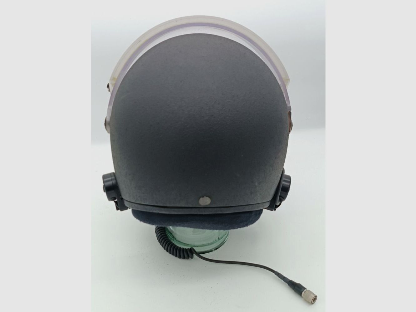 Schuberth P100 Polizeihelm aus Kevlar mit ballistischem Visier