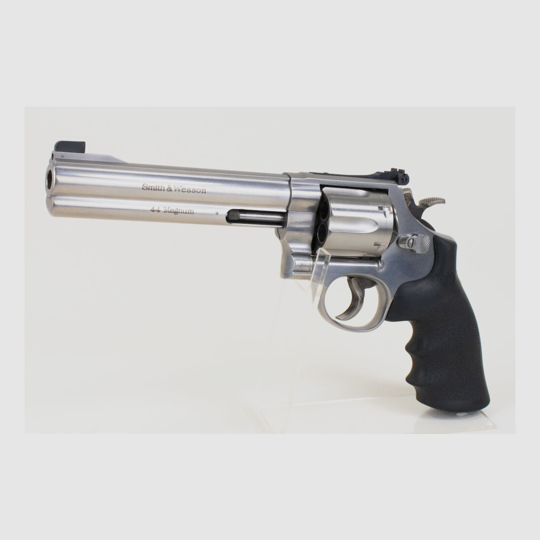 Smith & Wesson 629-4 Revolver