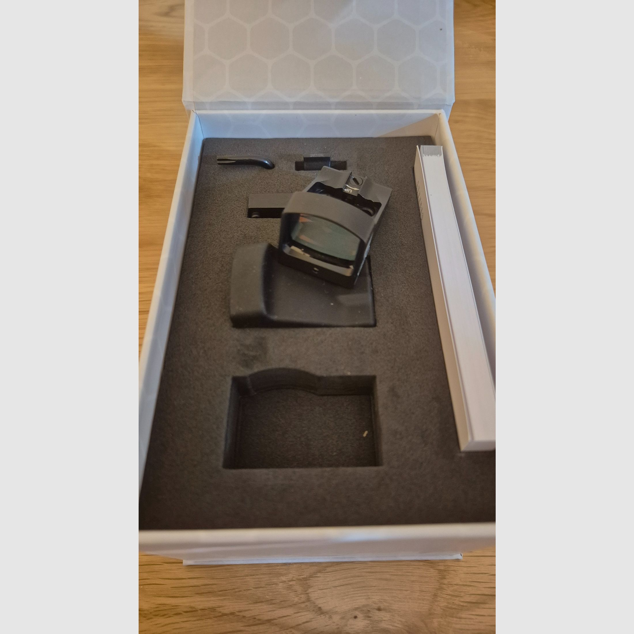 GPO (German Precision Optics) SPECTRA Pistol Dot red dot sight new & unused in original packaging, imagen 2 de 2