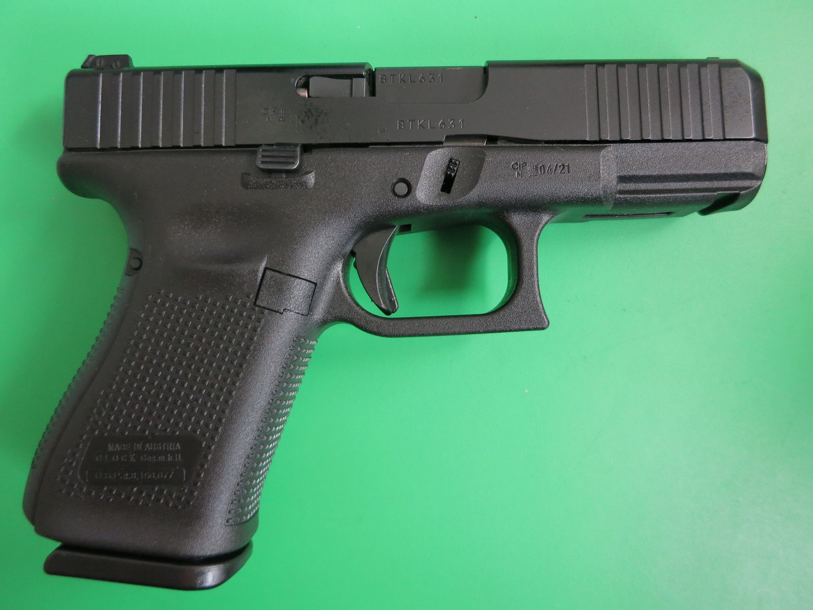 GLOCK 19 GEN5 - Pistola deportiva de autoload, calibre 9 mm Luger       #11