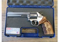Smith & Wesson 686 Target Champion